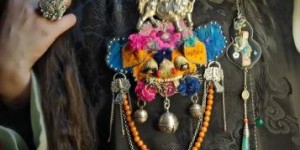 张玉芳荣获拾遗传承“传统刺绣（老绣）收藏与修复创新技艺非物质文化遗产传承人”称号