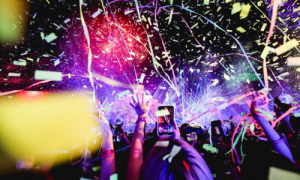 2025华晨宇火星演唱会乐园场海口收官站官宣 梦回起点共赴“回家”之约